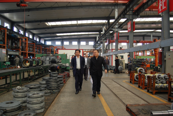 省產品質量檢查組來力久電機視察 省產品質量檢查組來力久電機視察