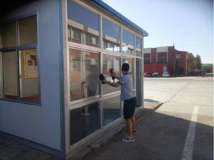 力久電機吸煙室 力久電機吸煙室