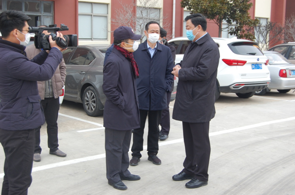 市委書記來力久電機視察 市委書記來力久電機視察