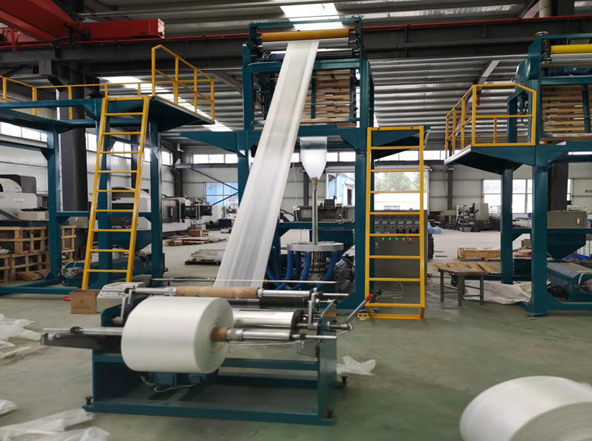 永磁同步電機在吹塑機上的應用 永磁同步電機在吹塑機上的應用